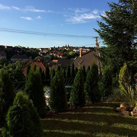 Vendégház Almagyar